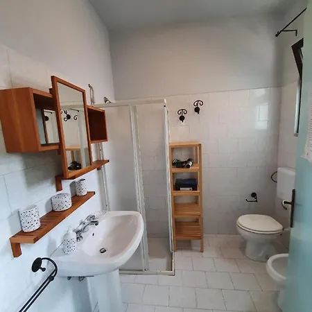 Le * Lido Marini