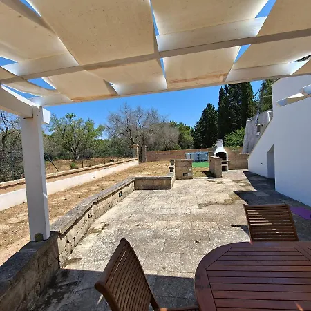 Le Βίλα Lido Marini